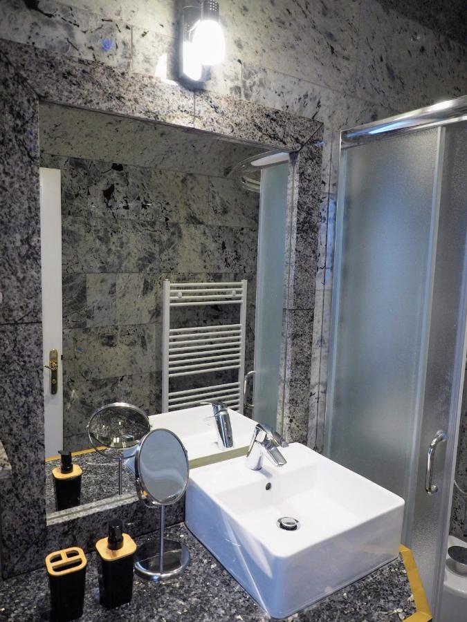 City Villa Schoenbrunn Apartments - Contactless 24H Check-In Viena Exterior foto